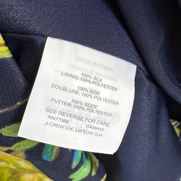 J. Crew 100% SILK watercolor navy floral ruffle dress- XS
Beautiful dress - Picture 11 of 11